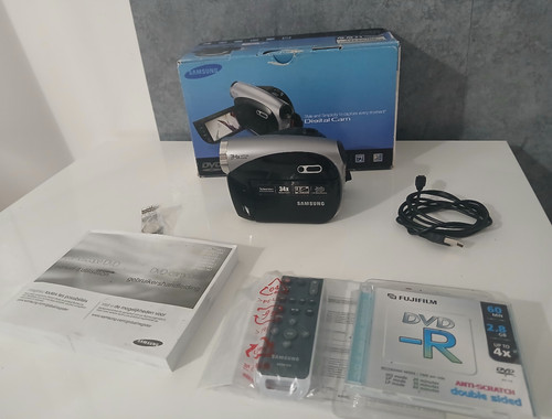 Samsung dx103 dvd camcorder - samsung,